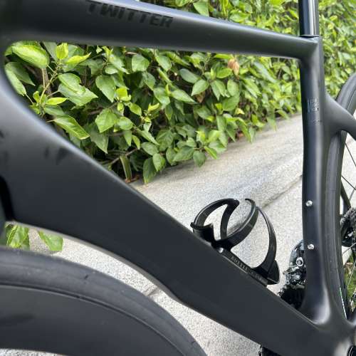 2023 新款 TWITTER T8 24速 碳把 碟剎桶軸碳纖維公路車 $4780/$5380送水架前後蛙燈