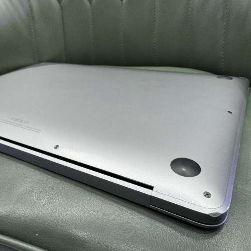 95%New MacBook Air 13吋 M1 8+256SSD 太空灰色 有配件 香港行貨 首選超值