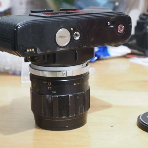 Minolta x700 + 35mm f1.8 w-rokkor hh