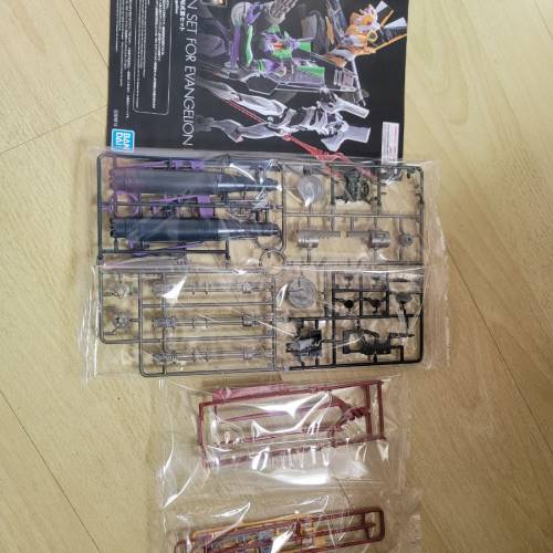 rg新世紀福音戰士：武器