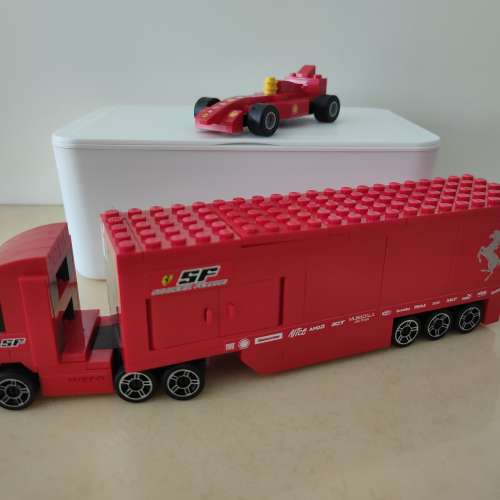 LEGO跑車貨櫃車