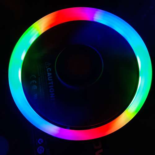 MetalFish 12cm 5V ARGB / Thermaltake 12cm RGB / SAMA 12cm 白葉 / Deepcool 9cm ...