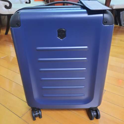 VICTORINOX SPECTRA 2.0 GLOBAL CARRY-ON Travel Case NAVY BLUE 行李箱 旅行喼