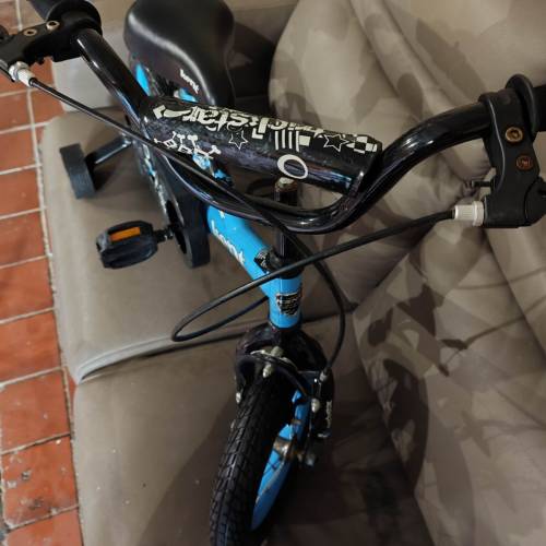 12吋兒童單車12-inch children's bicycle