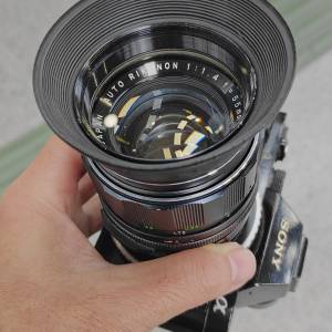 富岡富岡最有名鏡頭，麗確Auto Rikenon 55mm 1.4