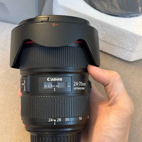 割愛 Canon EF 24-70mm f/2.8L II USM