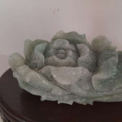 翡翠A玉招財大白菜擺件，108x50x43mm.重308克。有色好雕工。no.19.2.24