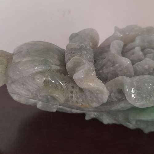 翡翠A玉招財大白菜擺件，108x50x43mm.重308克。有色好雕工。no.19.2.24