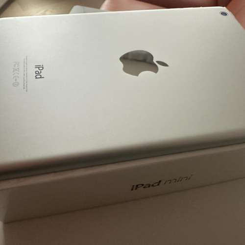 iPad mini 2 16GB wifi Silver colour
