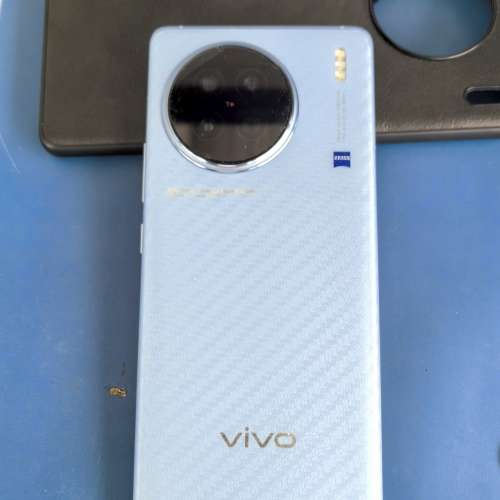 Vivo X90 12x256 GB 香港版本