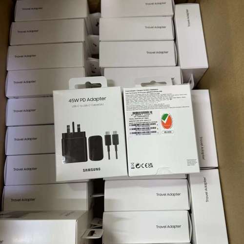 SAMSUNG 45W PD ADAPTER / CHARGER w/ matching USB-C to USB-C Cable. 三星