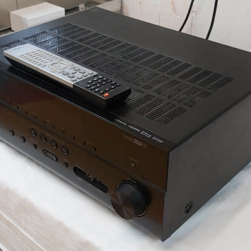 YAMAHA RX-V677, 4K升頻, 7.2 HDMI, USB, Bluetooth, Network, Airplay input (99%...