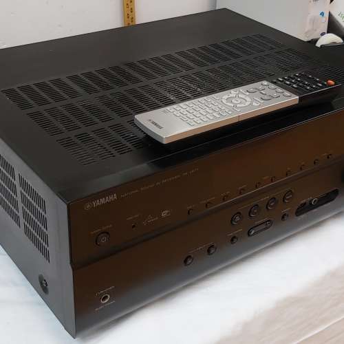 YAMAHA RX-V677, 4K升頻, 7.2 HDMI, USB, Bluetooth, Network, Airplay input (99%...