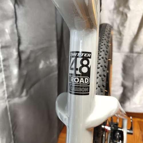 TWITTER (gravel bike)