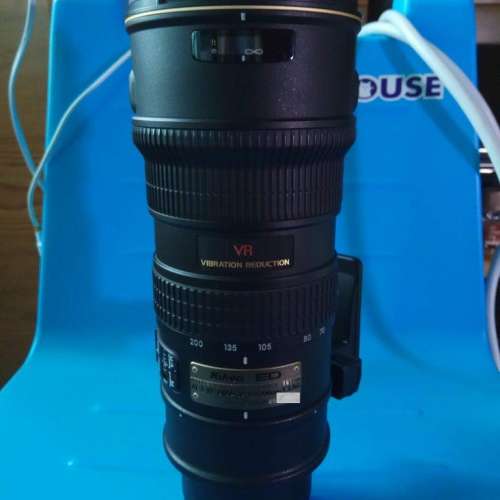 Nikon AF-S VR 70-200mm f/2.8 lens