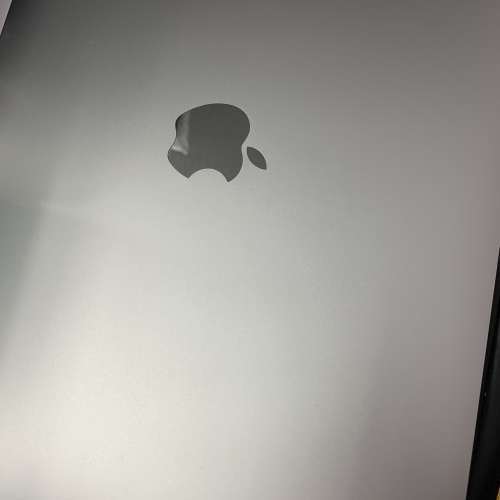 港版MacBook Air 13吋 2020 M1 256G好新淨！
