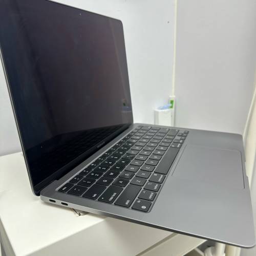 macbook air 13寸 m1 512gb