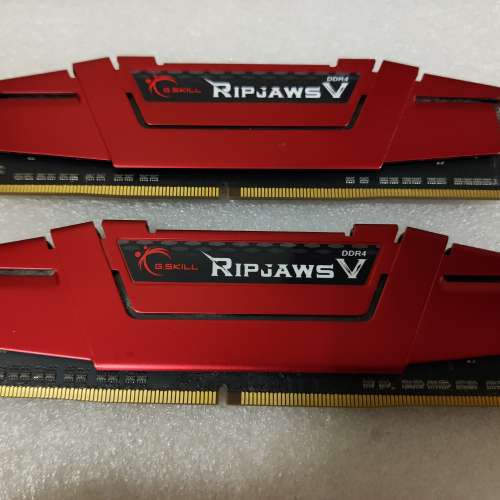 新淨 G.SKILL Ripjaws V DDR4-2400 16GB Kit (8GB x 2) 桌面記憶體 100% WORK