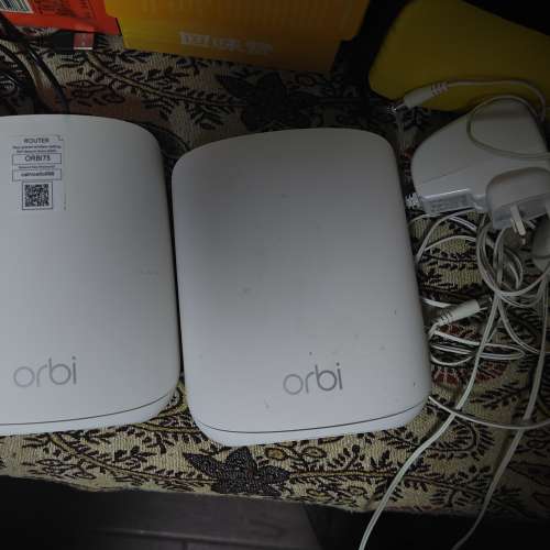 orbi75  RBR350 平玩mesh 和 wifi6