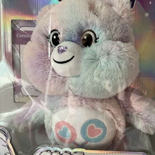 限量版carebears unlock the magic pearlescent share bear (crystal edition )