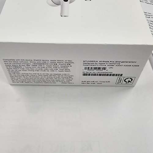 Apple AirPods Pro (2nd Generation)With Magsafe Case  (USB-C)