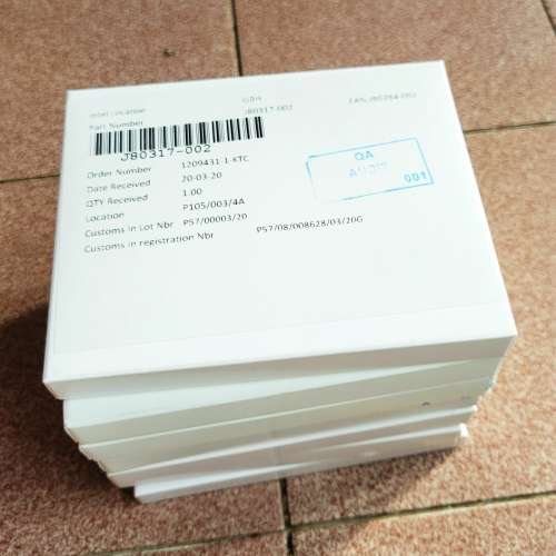 幾百隻Samsung 2TB SSD，INTEL 1.92TB/3.84TB