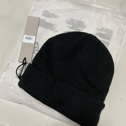 全新Fog Essentials Cuff Beanie 帽
