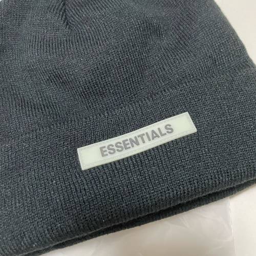 全新Fog Essentials Cuff Beanie 帽