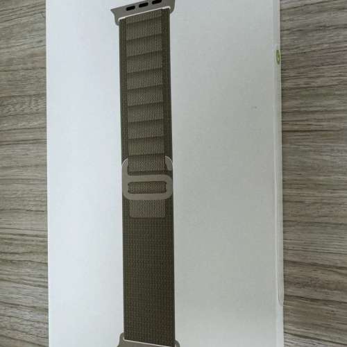 Apple watch ultra 2 原裝登峰手環 橄欖色 L size 全新沒開封