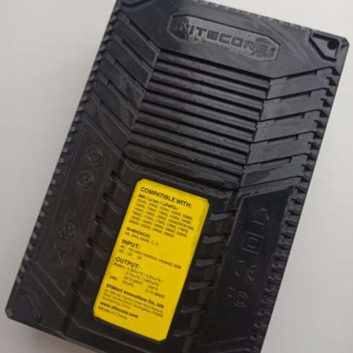 NITECORE SC4 智能快速充電器 - 4 個電池插槽 (鋰離子/ IMR，Ni-Mh，Ni-Cd, LifeP04)