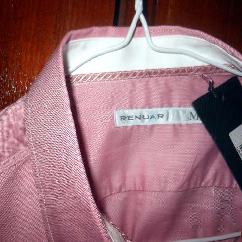 全新 POLO款恤衫，暗粉紅色有領長袖恤衫，RENUAR SHIRT Pink Size: M中碼!