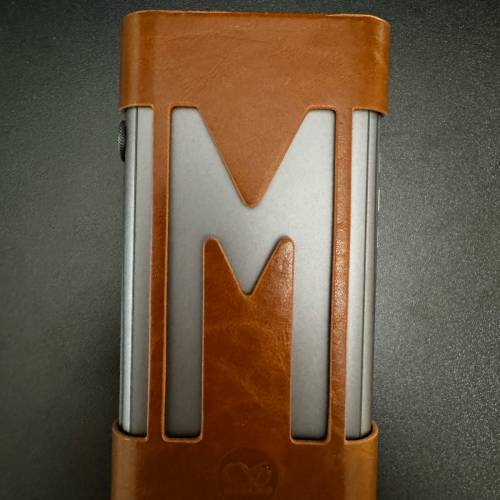 山靈M9