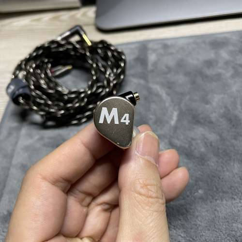 Fir audio M4 連 Dunu Hulk Pro (可換IE600 或 Thieaudio Monarch MKIII)