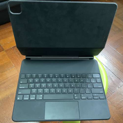 iPad Magic Keyboard 12.9吋