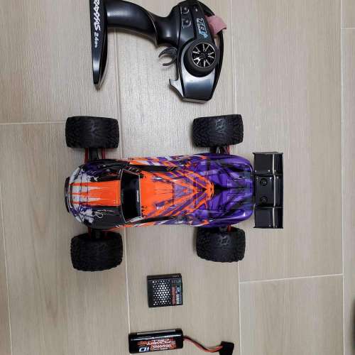 Traxx 1/16 E-Revo VXL RTR 四驅大轆車 紫色 w/ TQ 2.4Ghz iD Battery TSM Charger...