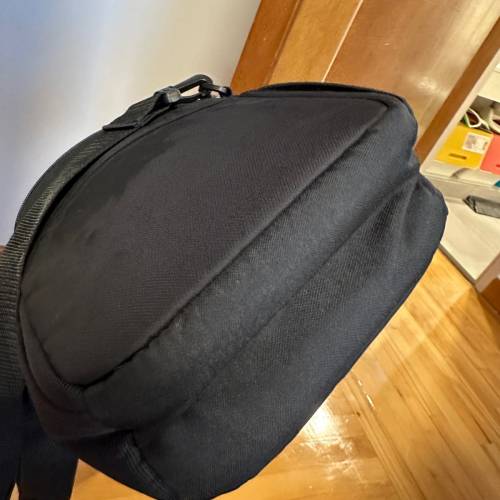 95% new case logic TBC-409 camera shoulder bag