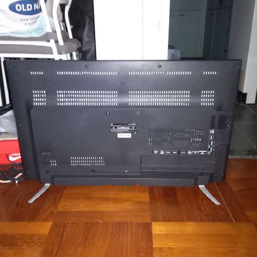 JVC 32&rdquo; LED iDTV