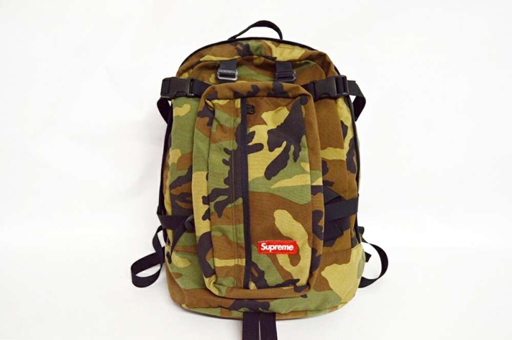 Supreme omega 32 backpack top
