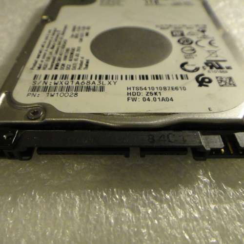 HGST 2.5吋硬碟 1TB