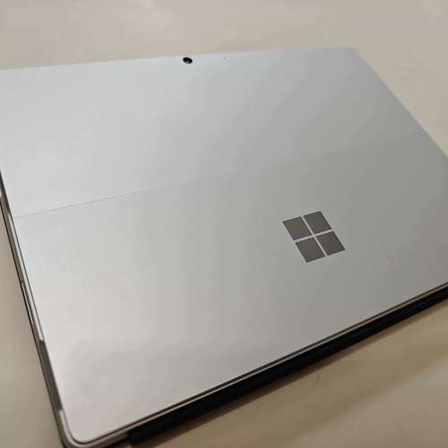 (誠信賣家) SURFACE PRO 8 - 原 8+128 , 換了1T 海盜船 MP600 MINI