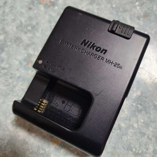 Nikon MH-25a充電器