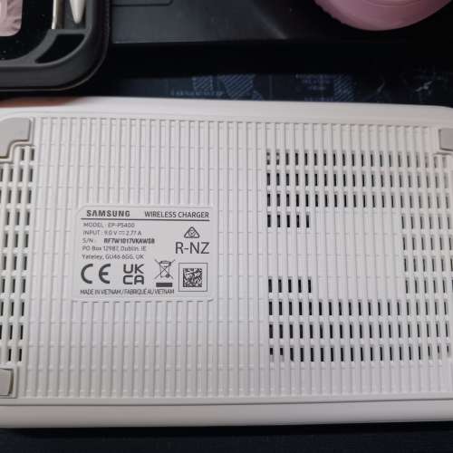 Samsung Wireless Charger White Color