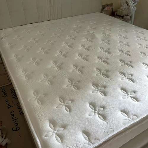 五星級席夢思床墊22cm