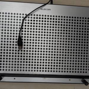ELECOM Laptop Cooling Stand (手提電腦散熱支架）