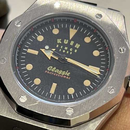 高質靚仔復古機械手錶一隻