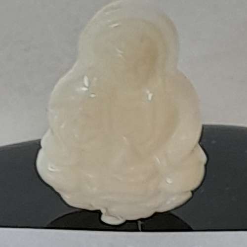 澳洲澳寶opal精雕觀音/佛公小擺件，配黑瑪瑙底座,收藏家佳選，價錢/尺碼如照片顯示...