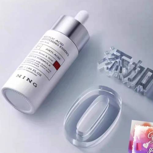 新加坡水楊酸去痘收毛孔粉刺煥采精華液    30ML