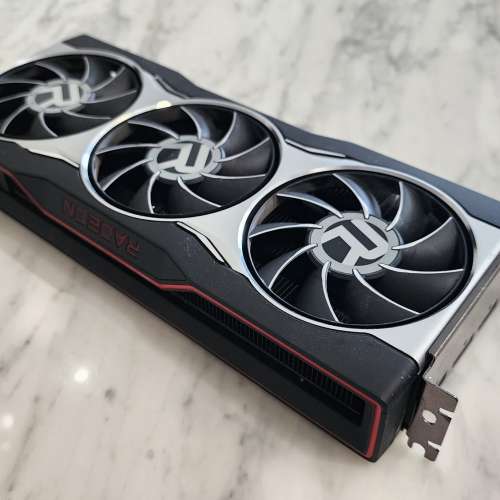 Sapphire AMD Radeon™ RX 6800 (公版)