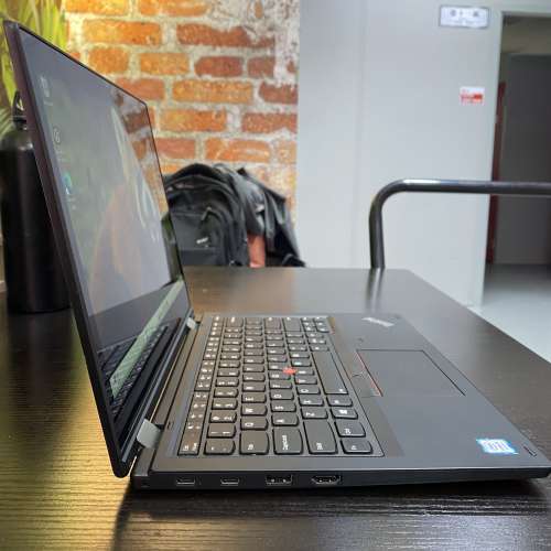 [360&deg;翻轉] Lenovo ThinkPad L390 Yoga (8代4核 i5 / 13.3" Touch / PD 充電 / Wi...