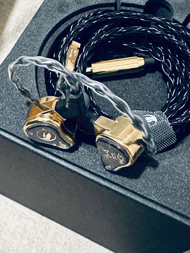 FiR Audio Xenon 6 XE6 - 二手或全新Earphones, 影音產品- DCFever.com